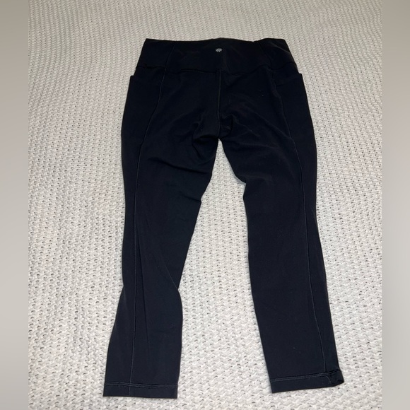 ATHLETA SALUTATION STASH TIGHT leggings - Picture 4 of 7